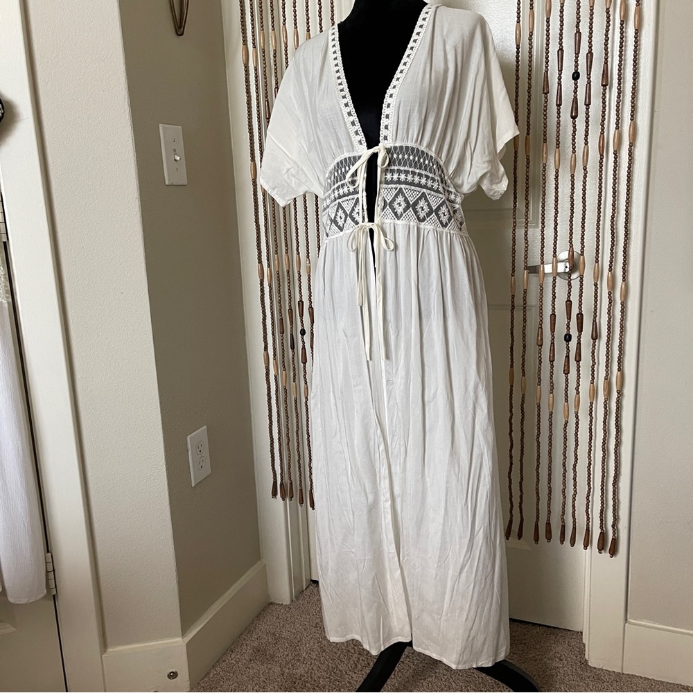 Ellian Cover Up Kimono Cream/White Open Tie Front One Size
